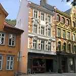 Bryggen - Serviced In The Center